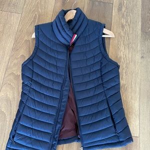 Tommy Hilfigure puffer vest
